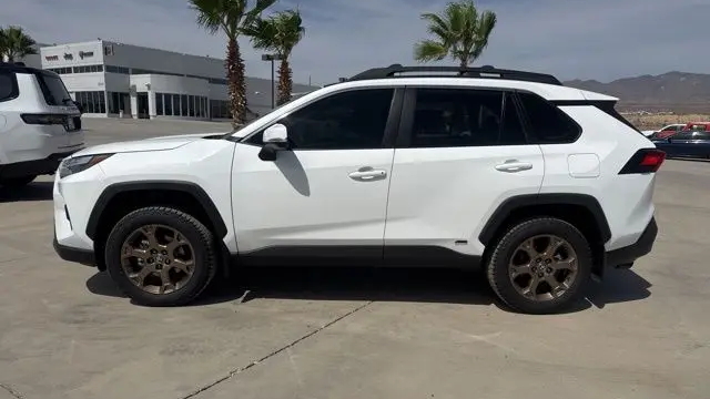 2023 Toyota RAV4 Hybrid Woodland Edition