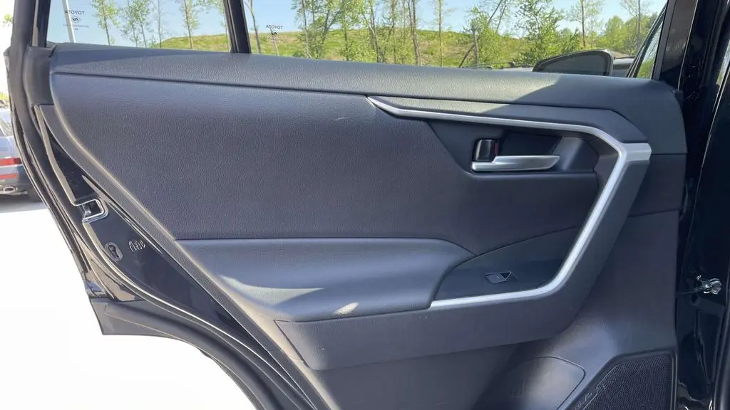 2025 Toyota RAV4 Hybrid Woodland Edition