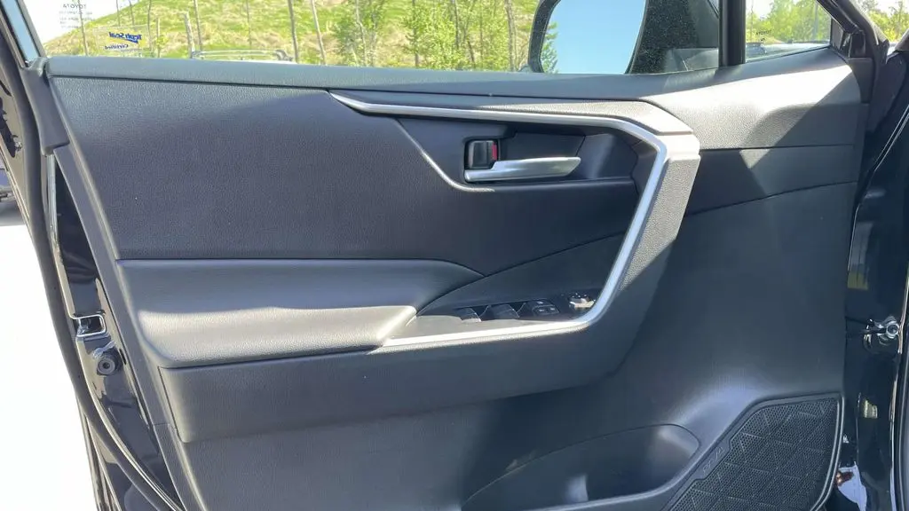 2025 Toyota RAV4 Hybrid Woodland Edition