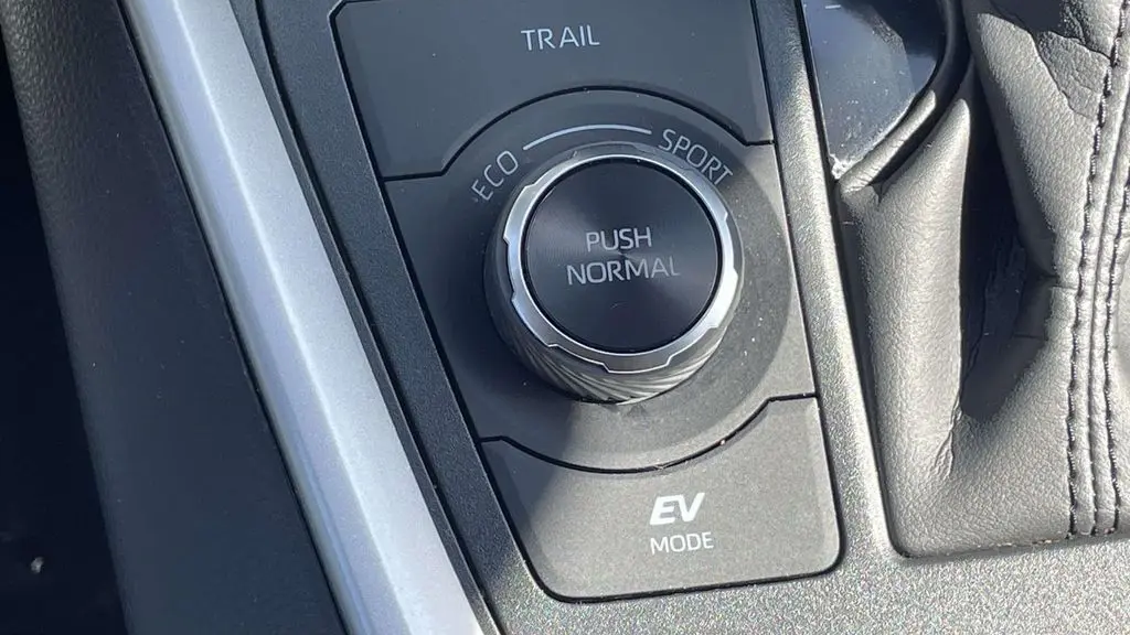 2025 Toyota RAV4 Hybrid Woodland Edition