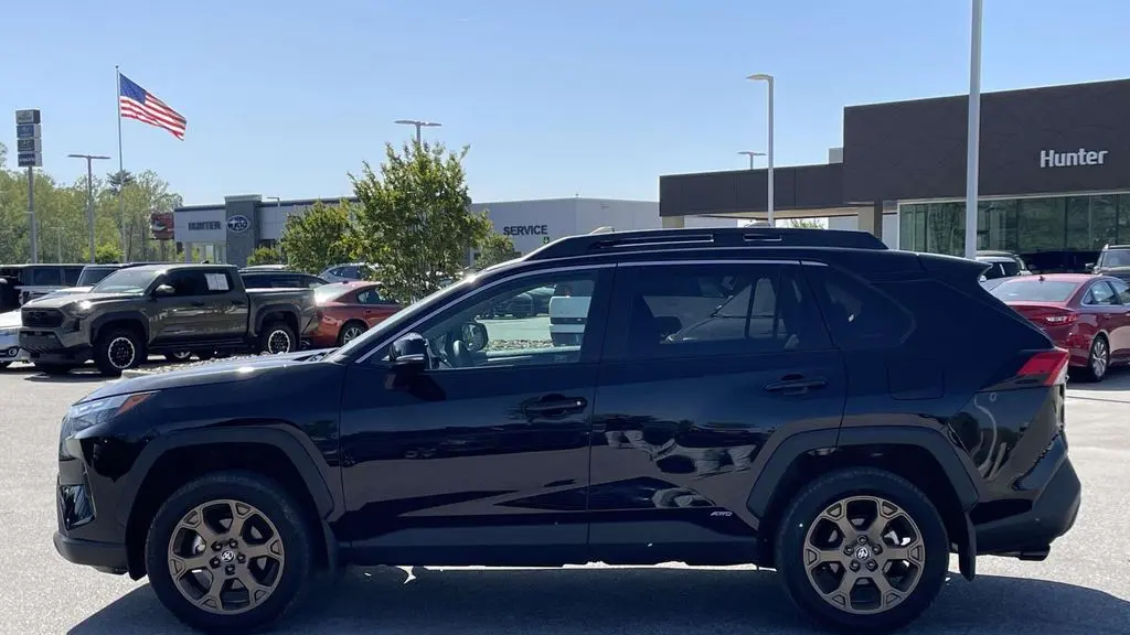 2025 Toyota RAV4 Hybrid Woodland Edition