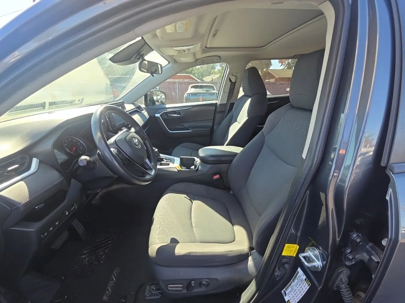 2020 Toyota RAV4 - $23,500