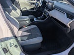 2021 RAV4 Thumbnail 33