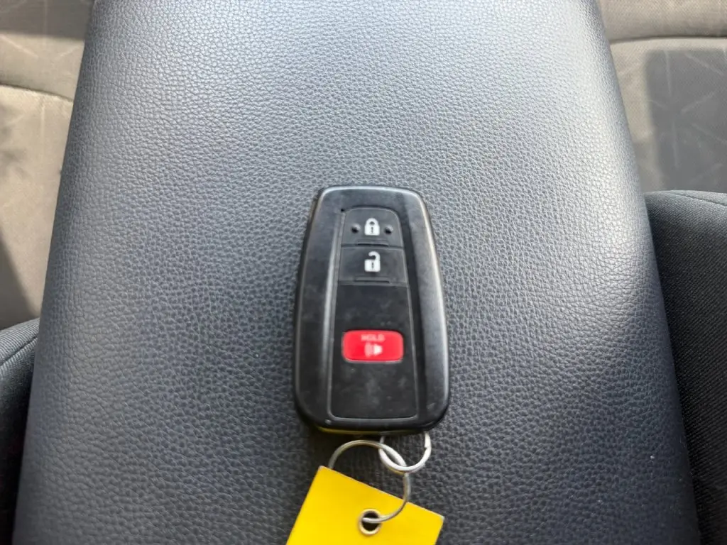 2025 Toyota RAV4 - $30,000