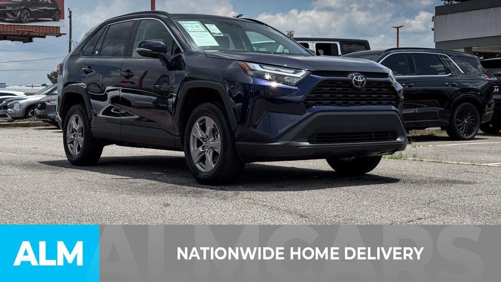 2025 Toyota RAV4 XLE