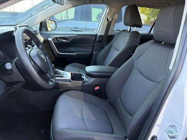 2025 Toyota RAV4 - $34,000