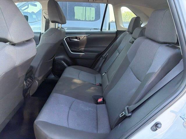 2025 Toyota RAV4 - $34,000