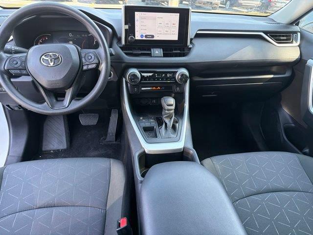 2025 Toyota RAV4 - $34,000