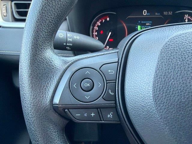 2025 Toyota RAV4 - $34,000