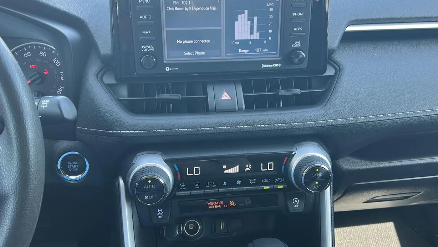2021 Toyota RAV4 XLE