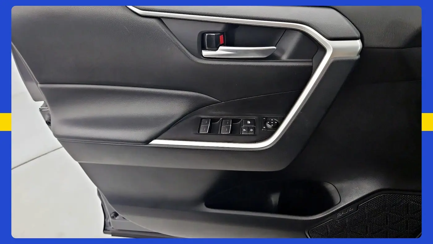 2025 Toyota RAV4 - $36,200