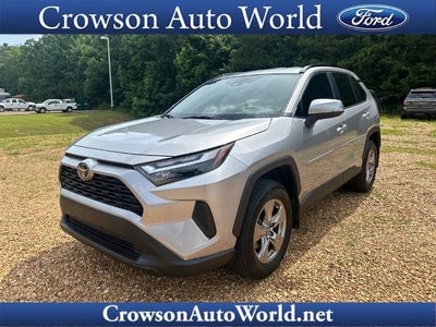 2022 Toyota RAV4 XLE 4DR SUV