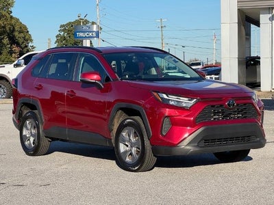 2022 Toyota RAV4 XLE 4DR SUV