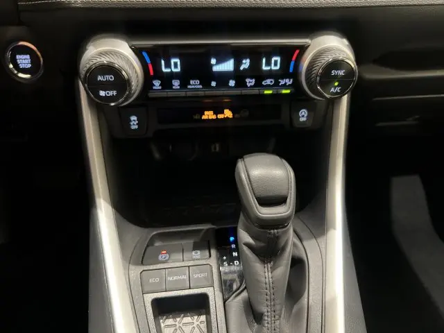 2025 Toyota RAV4 - $33,615