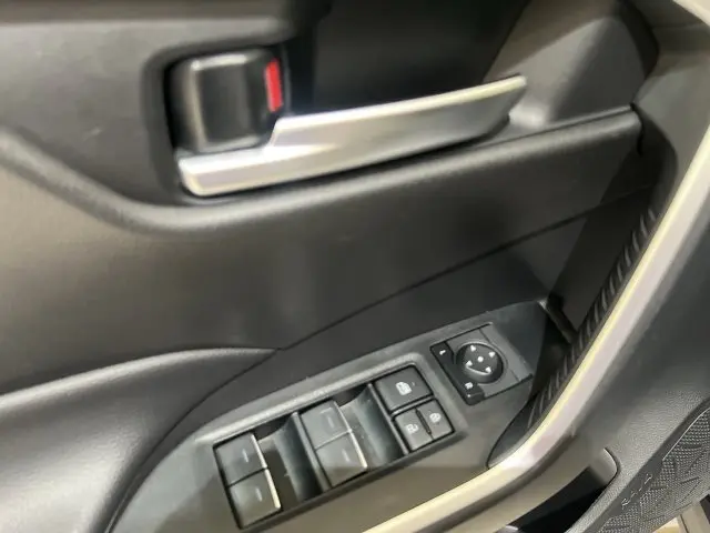 2025 Toyota RAV4 - $33,615