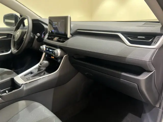 2025 Toyota RAV4 - $33,615