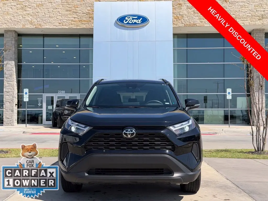 2025 Toyota RAV4 - $27,000