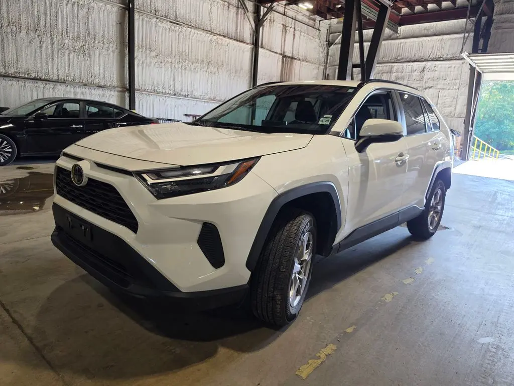 2024 Toyota RAV4