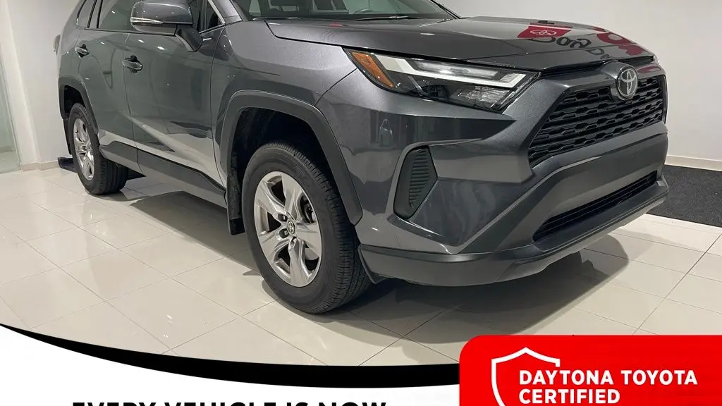 2025 Toyota RAV4 XLE