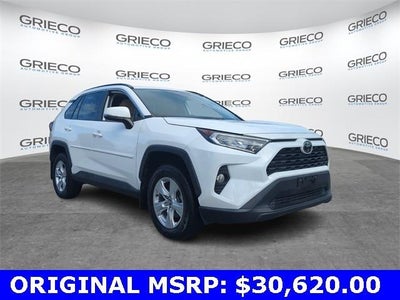 2020 Toyota RAV4 XLE 4DR SUV