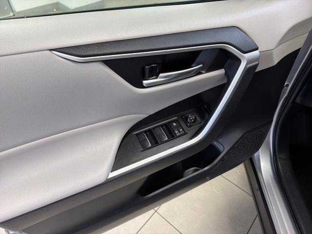 2023 Toyota RAV4 - $25,400