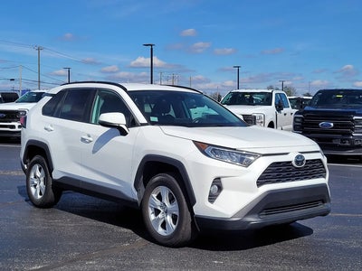 2020 Toyota RAV4 XLE 4DR SUV
