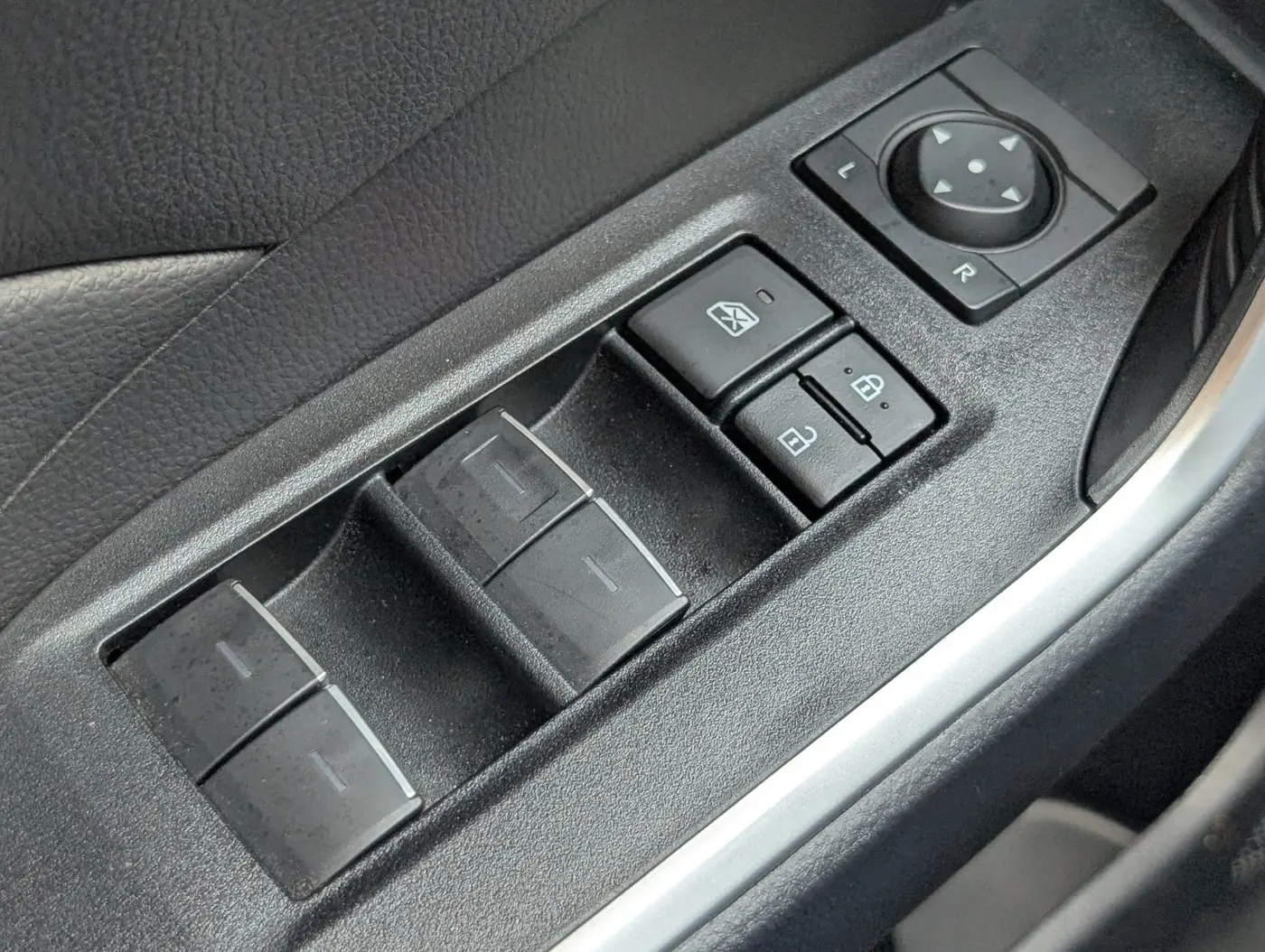2025 Toyota RAV4 - $29,991