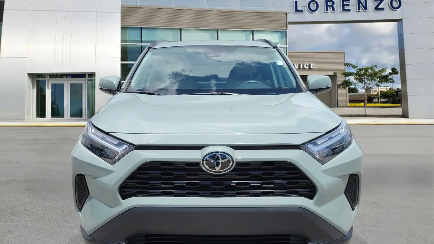 2022 Toyota RAV4 XLE