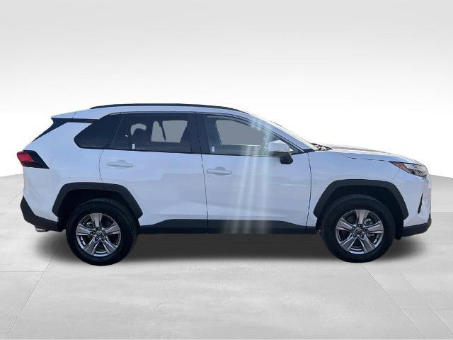 2025 Toyota RAV4 - $33,400