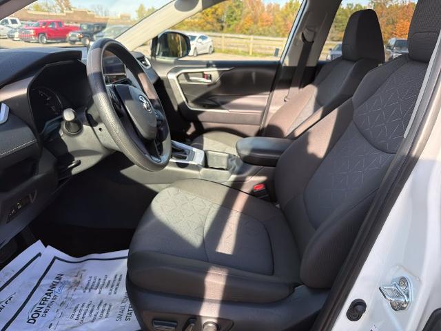 2025 Toyota RAV4 - $33,400