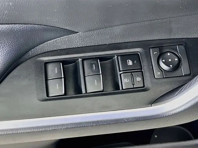 2025 Toyota RAV4 - $29,900