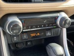 2019 RAV4 Thumbnail 17