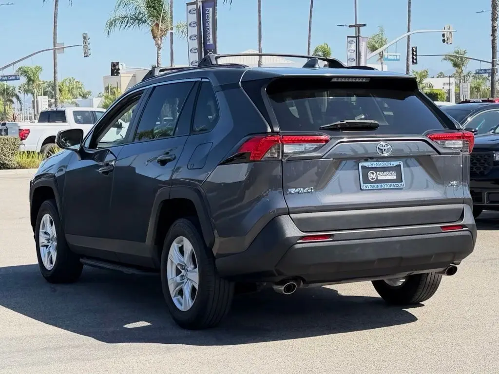 2020 Toyota RAV4 - $21,701