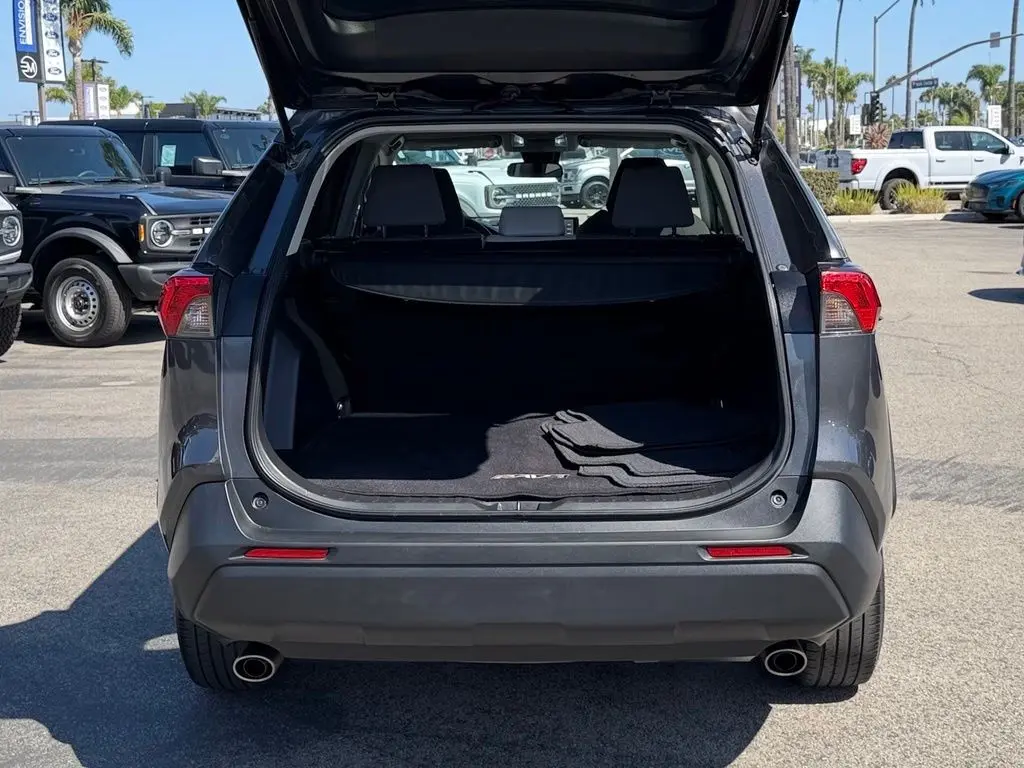 2020 Toyota RAV4 - $21,701