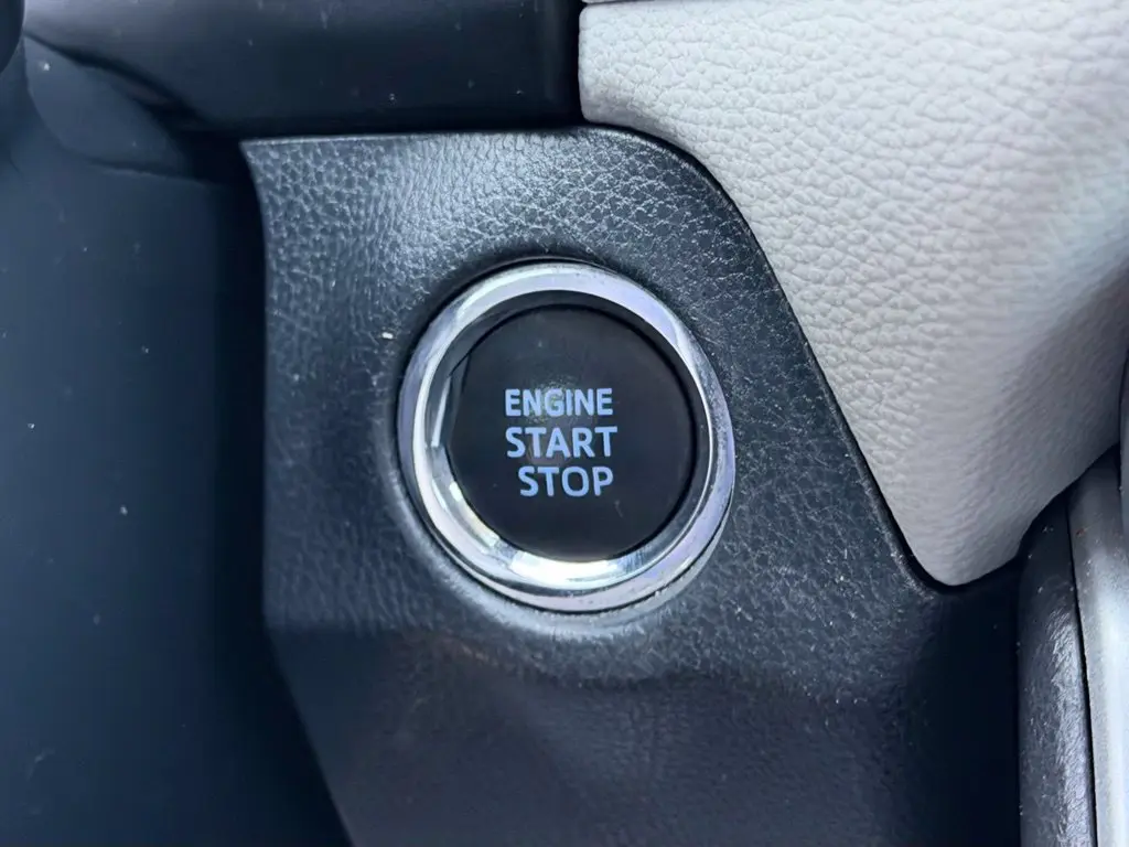 2020 Toyota RAV4 - $21,701