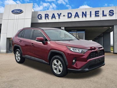 2021 Toyota RAV4 XLE 4DR SUV