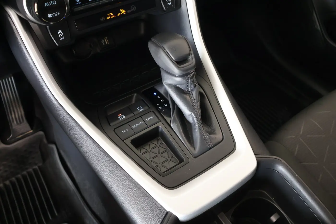 2024 Toyota RAV4 - $29,777