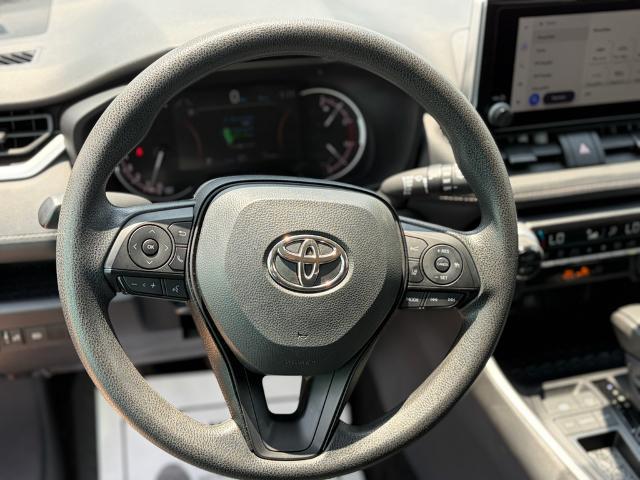 2025 Toyota RAV4 - $35,927