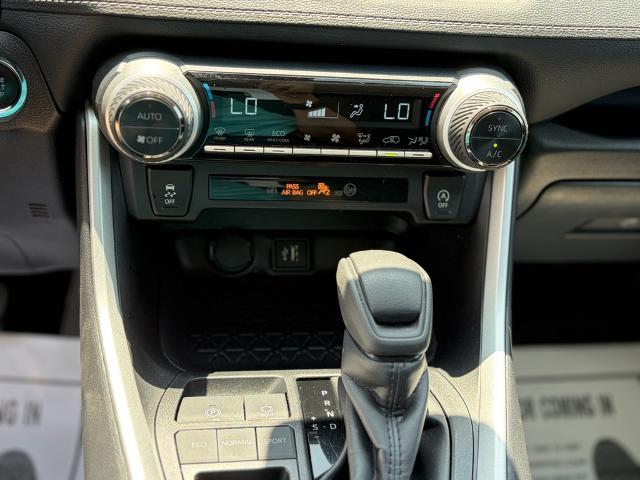2025 Toyota RAV4 - $35,927