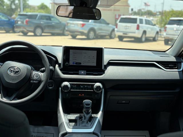 2025 Toyota RAV4 - $35,927