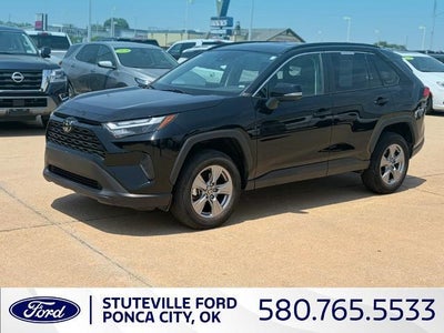 2025 Toyota RAV4 XLE 4DR SUV