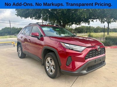 2025 Toyota RAV4 XLE 4DR SUV