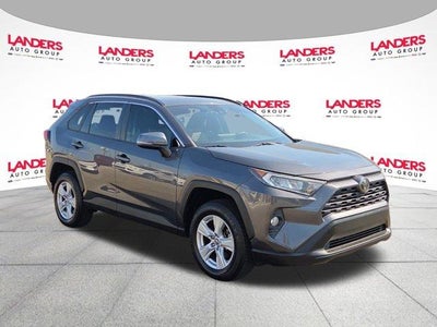 2019 Toyota RAV4 XLE 4DR SUV