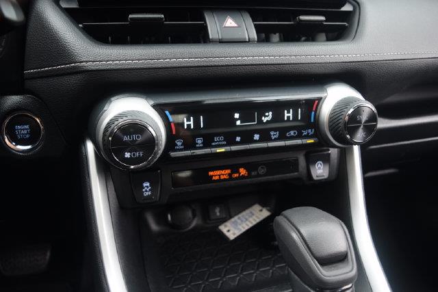 2020 Toyota RAV4 - $24,000