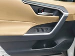 2022 RAV4 Thumbnail 29