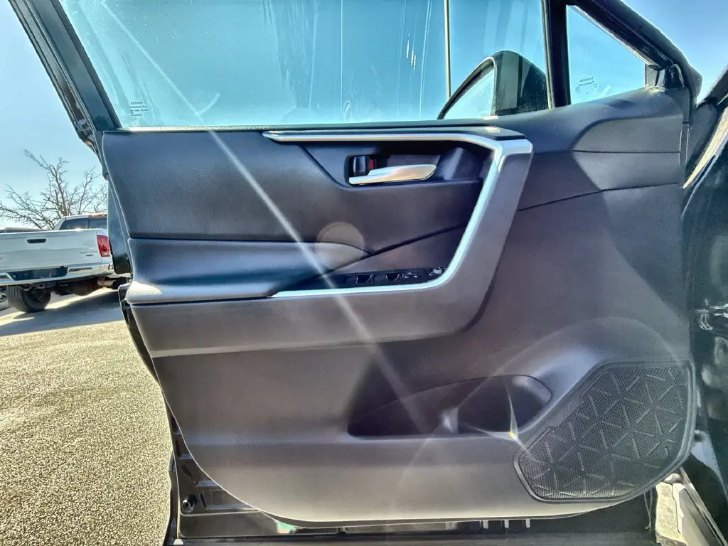 2025 Toyota RAV4 - $31,501