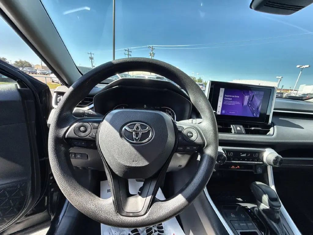 2025 Toyota RAV4 - $31,501