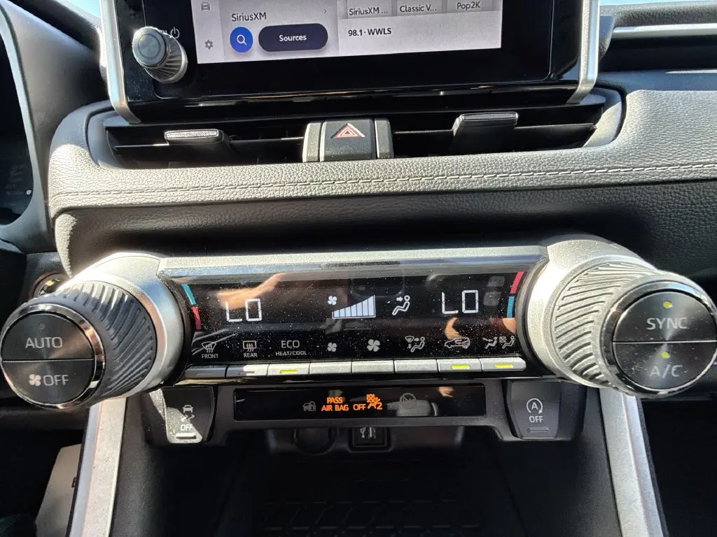 2025 Toyota RAV4 - $31,501