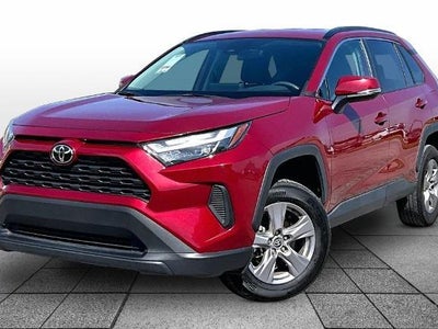 2025 Toyota RAV4 XLE 4DR SUV