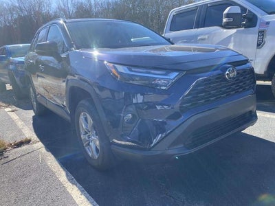 2025 Toyota RAV4 XLE 4DR SUV